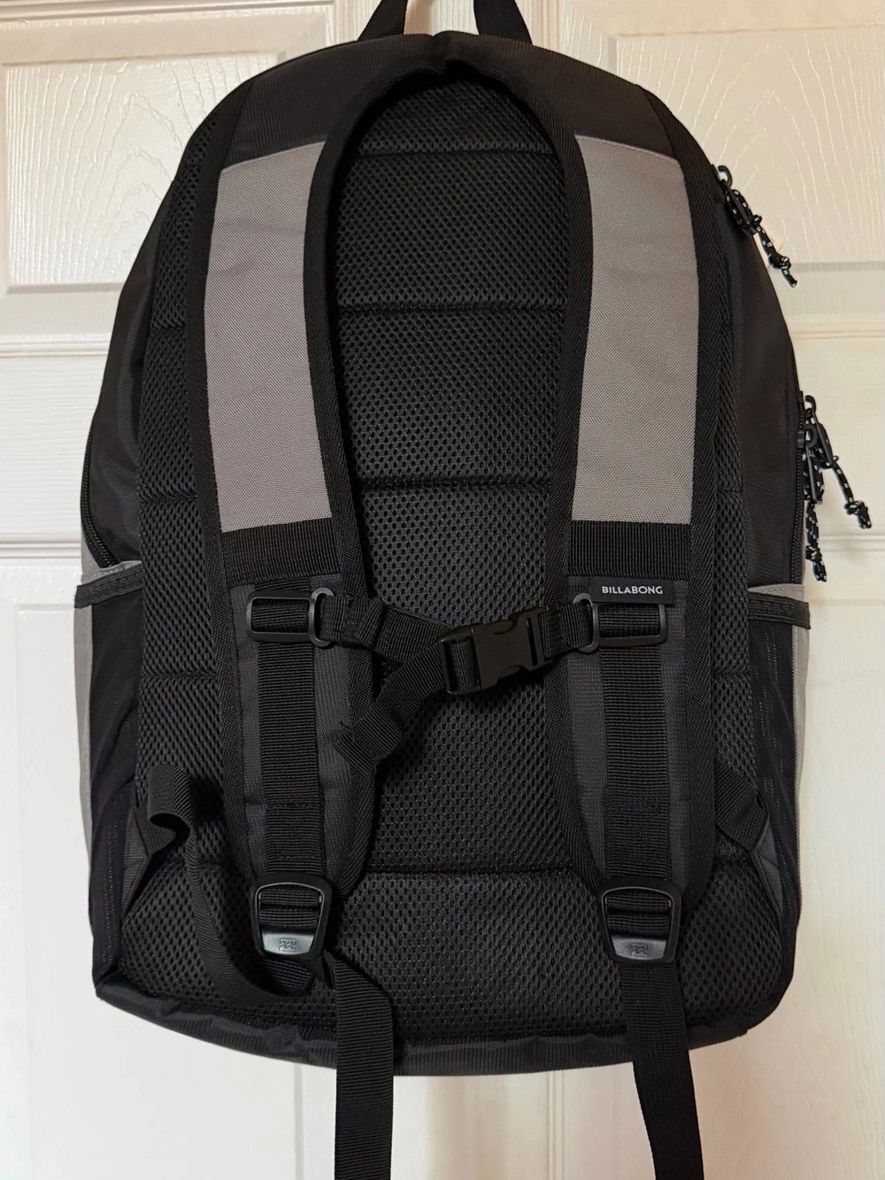 Billabong Gray and Black Two-Tone Men's Backpack holds water bottle and 15in lap